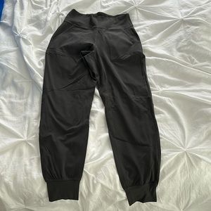 Lululemon Align Jogger Dark Grey Size 4